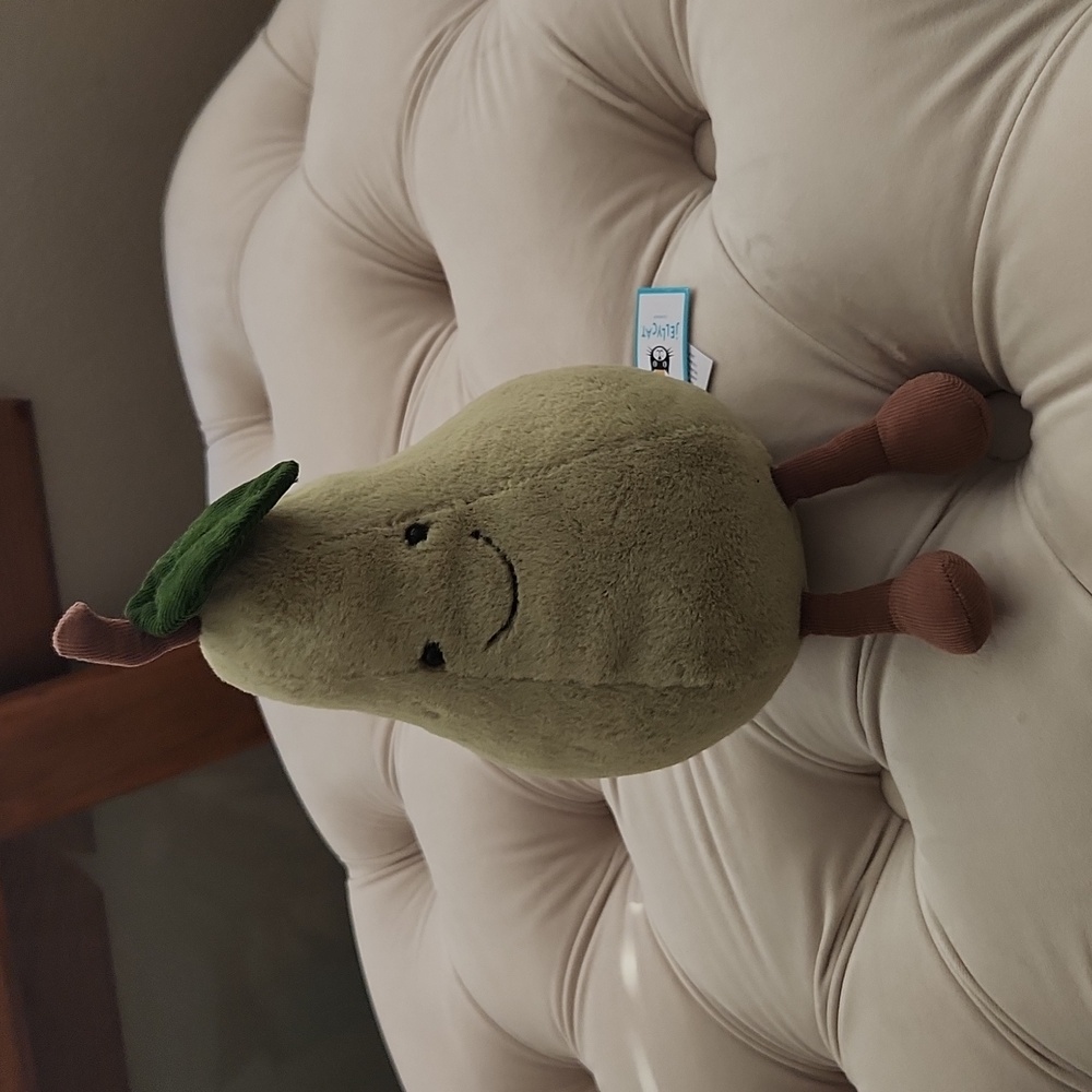 Jellycat Amuseable Pear ๐ Soft & Plush 9.5x5" NWT - Picture 4 of 6